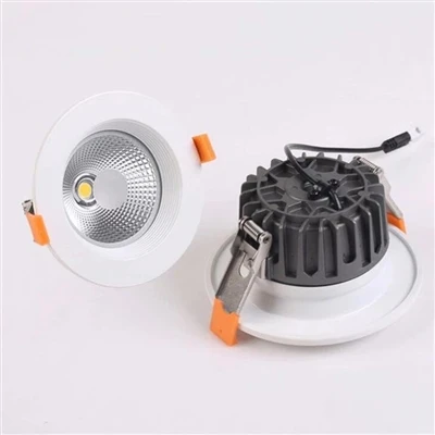 Downlight COB: Natančna optična rešitev za sodobno osvetlitev prostorov
