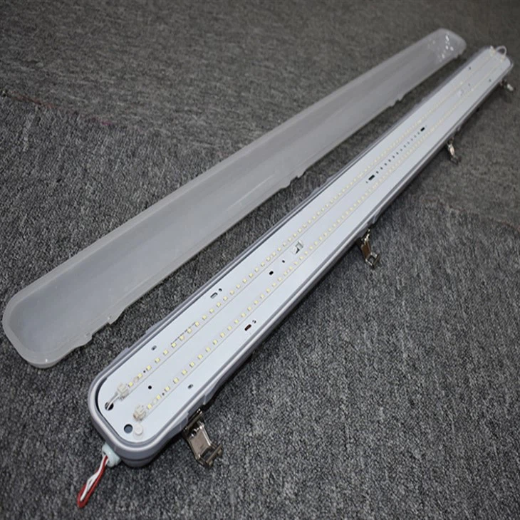 LED Tri-proof Light Fixture 120lm/w