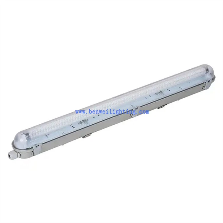 Plastic LED Tri-Proof Fixture (1)