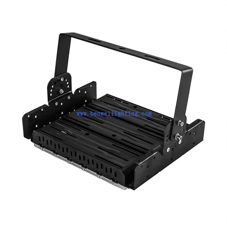 Track and field lamp (4)